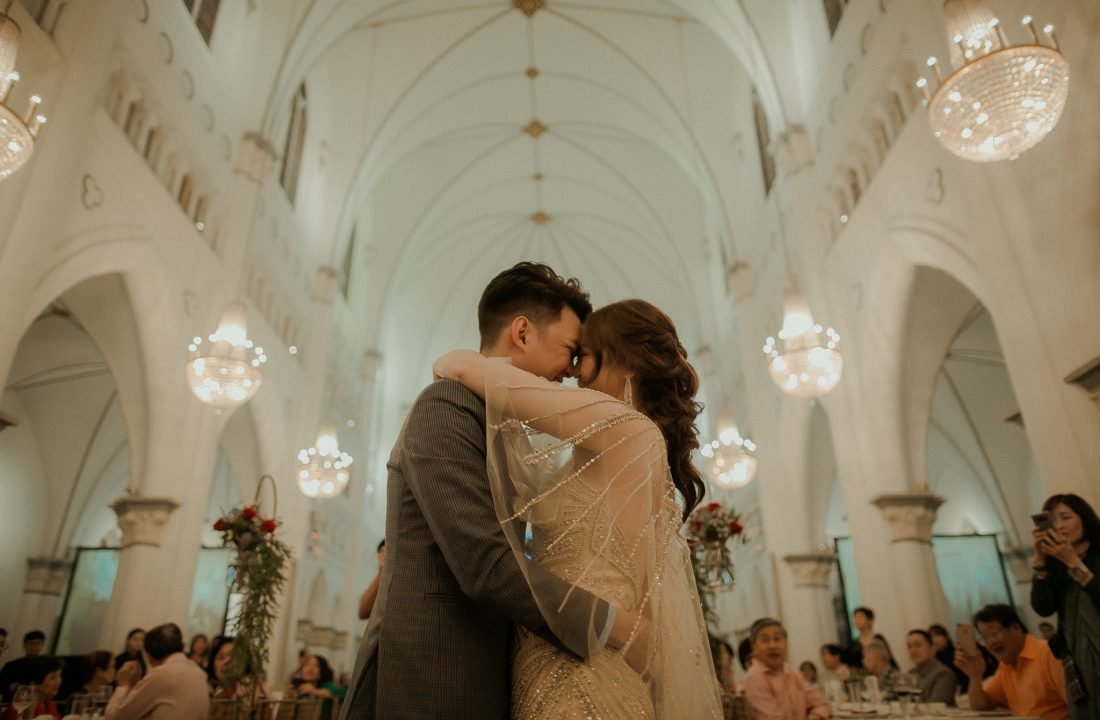 Couple's first dance at a Chijmes actual day wedding in Singapore.