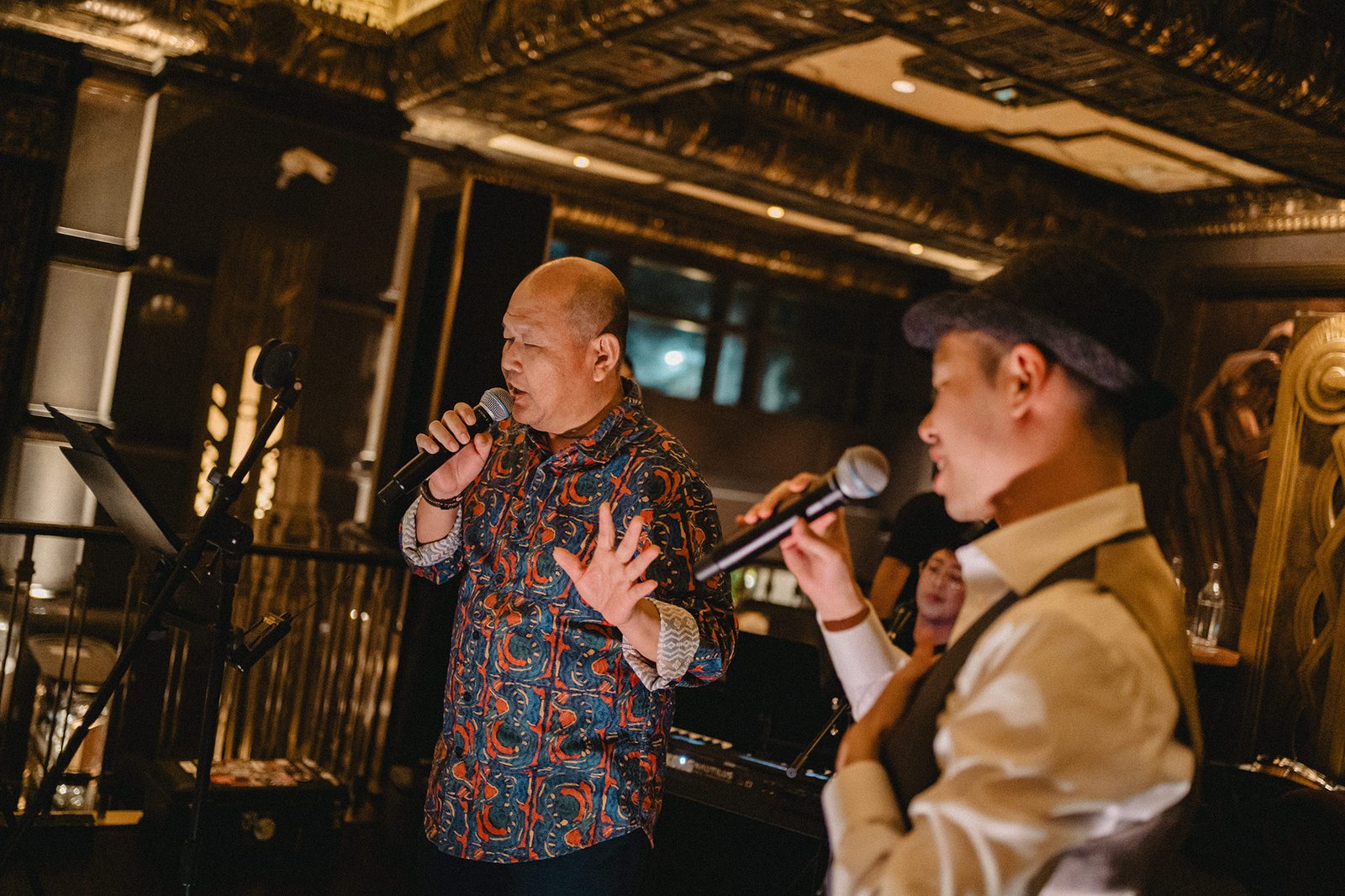 Jared and Xinyu's wedding at Atlas Bar Singapore with live music